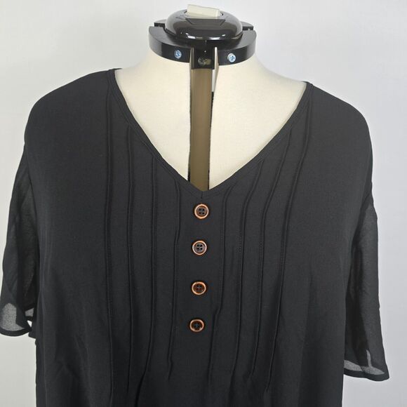 Bloomchic Blouse Women's 3X Short Sleeve Button Detail Mesh Overlay Black NWT - Picture 2 of 11
